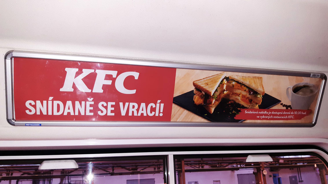Reklama v hromadné dopravě